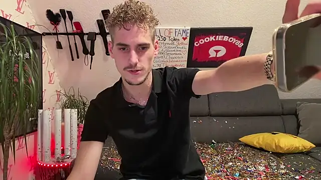 Онлайн чат XXX Cookieboy88