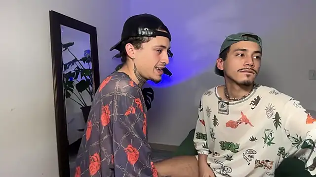Noah_and_Steven XXX чат на живо
