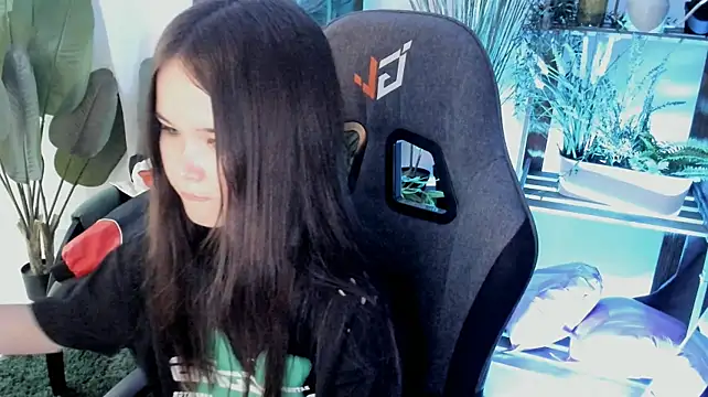 Živý XXX chat Elainebeness