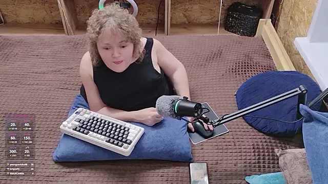 Chat +18 de MiniNatalie ao vivo