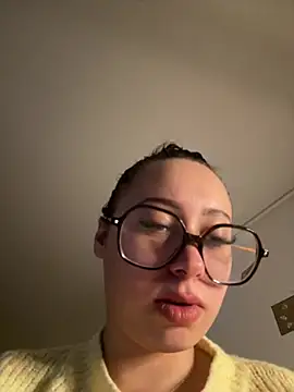 queenlo_xxx Obrolan Langsung XXX