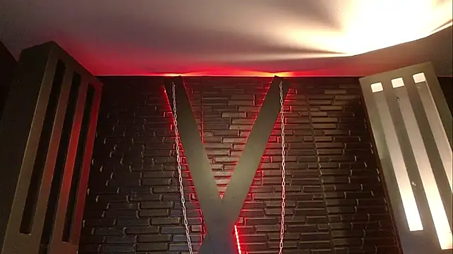 XXX chat uživo modela MikeHunteer