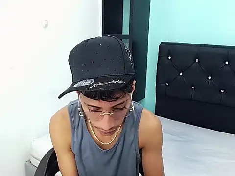 brayan__hot__: απευθείας συνομιλία ΧΧΧ