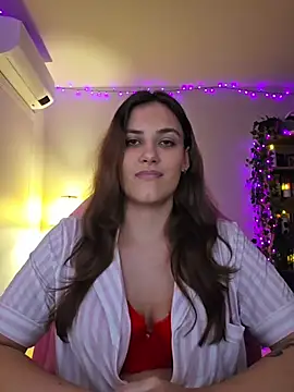 MiaRides19's Live XXX Chat