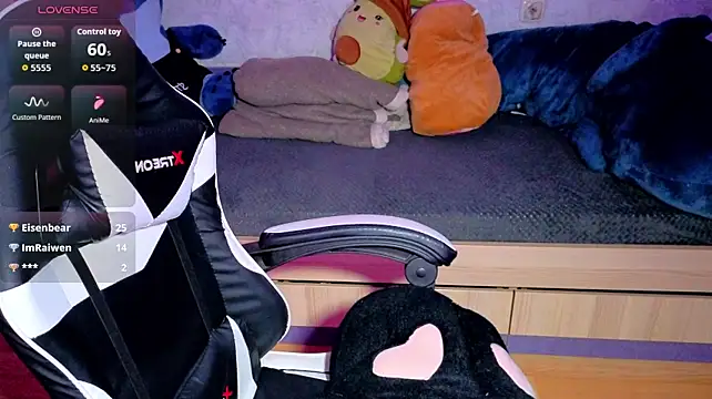Mini_Lady1 Adlı Modelin Canlı XXX Sohbeti