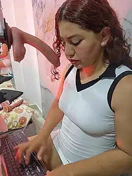 Chat +18 de hade_cute ao vivo
