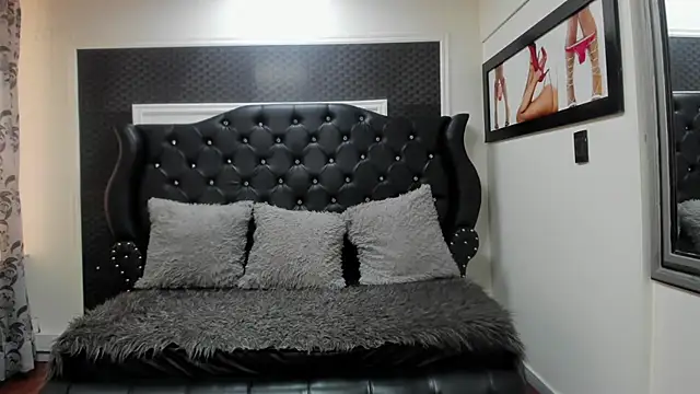 Matt_Smith__ Adlı Modelin Canlı XXX Sohbeti