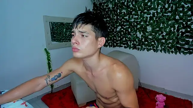 Онлайн чат XXX The_beby_guy