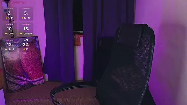 laracroftmansion Chat XXX live