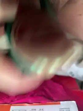 DaddysBigBello – Naživo XXX chat
