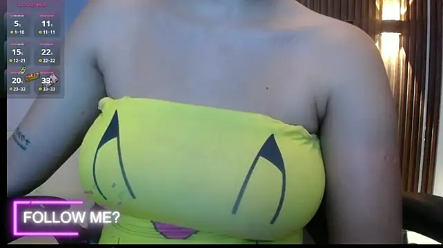 Chat XXX en directo de kashvi_
