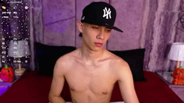 Chat XXX Live AronTawers