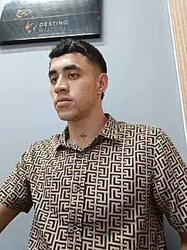 Cris-h Live XXX-Chat