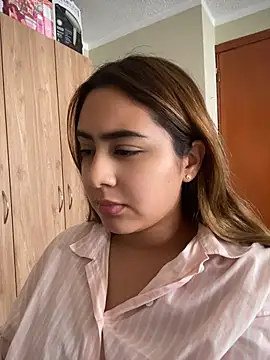 Miabonnett_ – Naživo XXX chat
