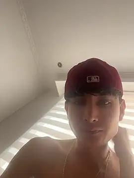 Eidan_collins Adlı Modelin Canlı XXX Sohbeti