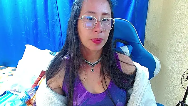 Gia_leinn's Live XXX Chat