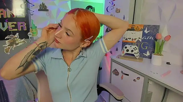 XXX chat uživo modela AdelaineBest