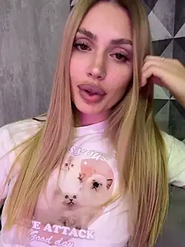 Czat XXX na żywo – Elizabeth_Tay