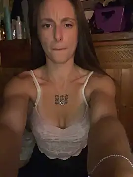 TeenLeonie18 现场XXX聊天