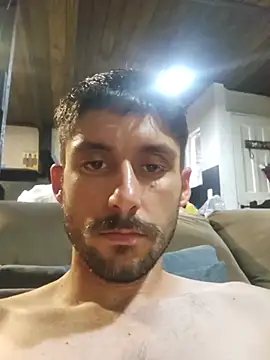 Juansilvajr's Live XXX Chat