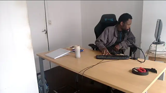 Mastertopdome – Naživo XXX chat