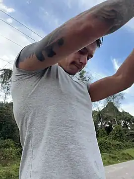 Czat XXX na żywo – DOMINICKVEGAS77