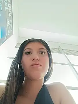 Chat XXX ao vivo de SALOME-28_
