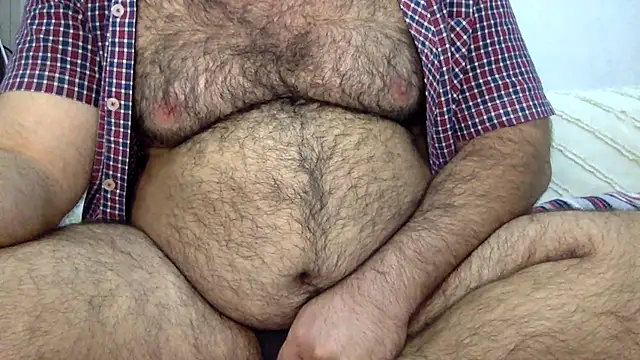hugsbear33: онлайн-секс-чат