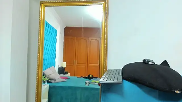 Chat XXX en directo de Charliedamn