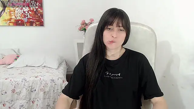 Chatroom XXX en direct de tania_sweet__
