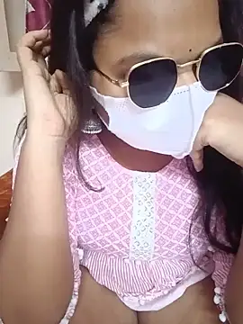 Vyshu_3_t3l7's Live XXX Chat