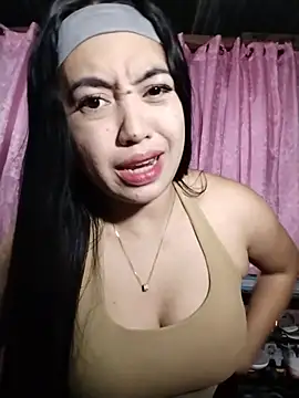 XXX chat uživo modela Alisha_27
