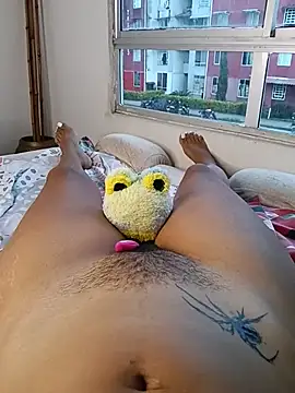 Karii-R Chat XXX live