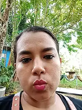 AlanaBosch's Live XXX Chat