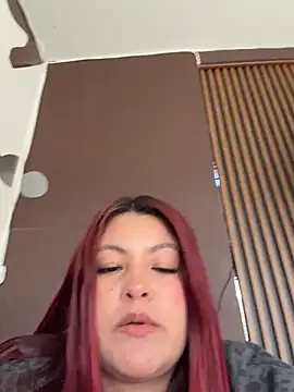 Lia-Moon77 XXX чат на живо