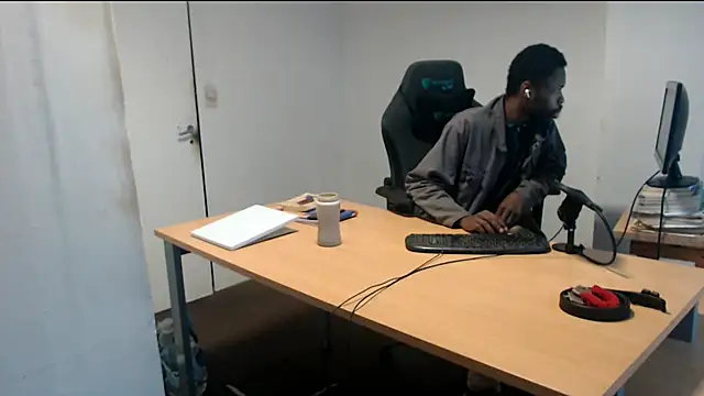 Mastertopdome – Naživo XXX chat