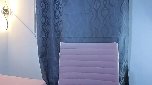 Онлайн чат XXX Gabycutee