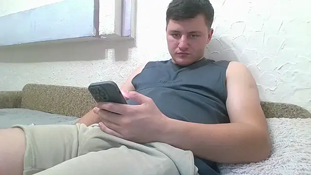 Chat XXX ao vivo de miki_lav1