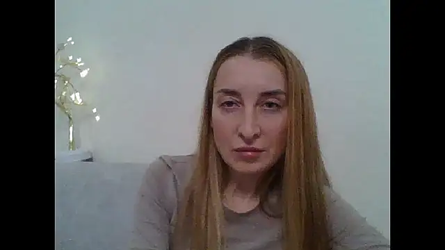 JamieSweety Adlı Modelin Canlı XXX Sohbeti