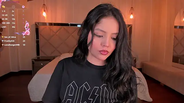 NinaMichelle – Naživo XXX chat
