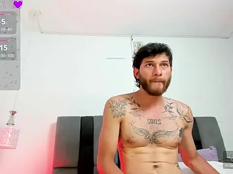 Adrian_Rouse Live XXX-chat