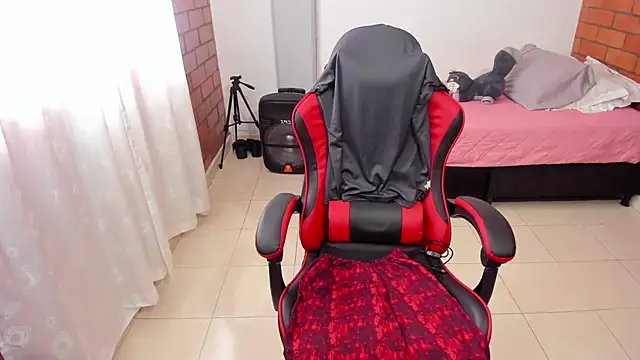 Chat +18 de Aron_Boyy ao vivo
