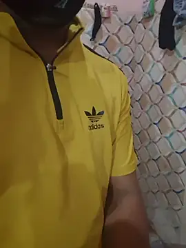 Yass_Daddy Adlı Modelin Canlı XXX Sohbeti