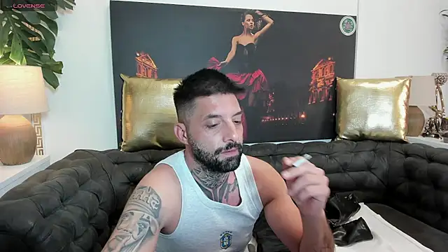 Chat XXX ao vivo de TommyDum