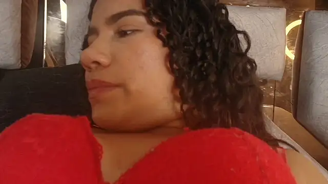 TamaraaHoneey's Live XXX Chat