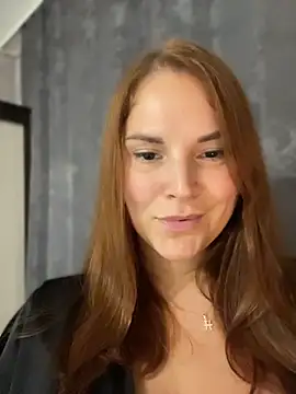 Ellis_Foxy's Live XXX Chat