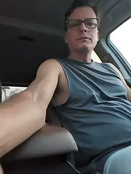 noahbahdy webcam show