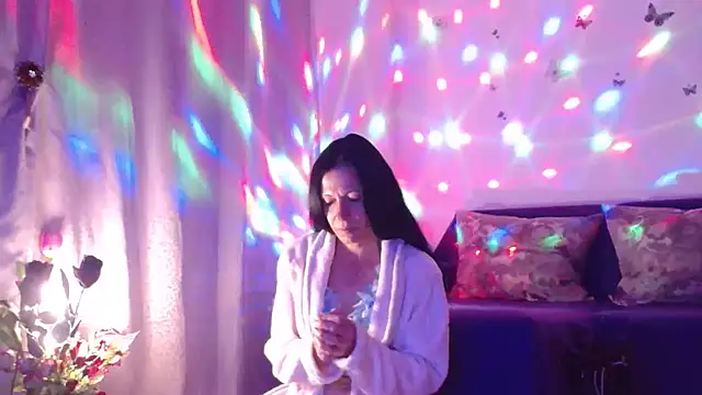 ElysaSun XXX чат на живо