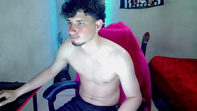Atom_Hot live XXX chat