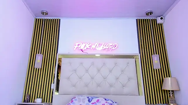 McKinley_Snake Chat XXX live